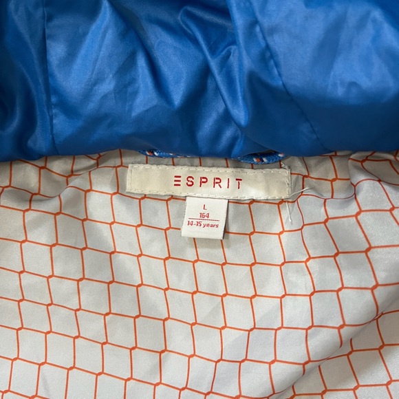 Esprit Hooded Puffer Vest - Picture 11 of 11